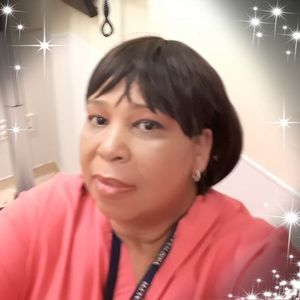 Meet your Posher, Debra